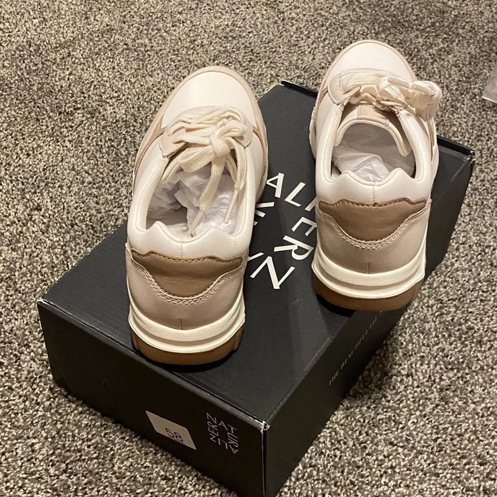 Naturalizer Cream and Tan Athletic Shoes